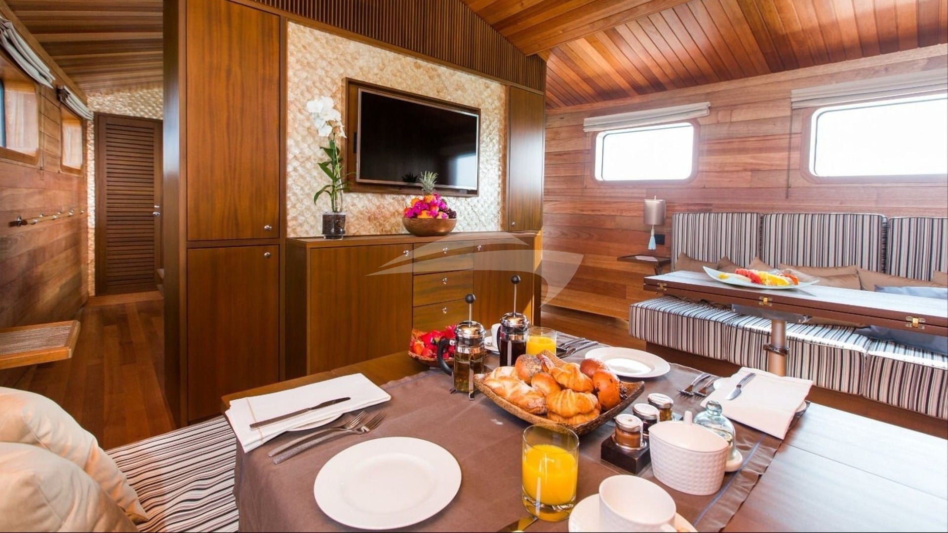 Atoll Achilles — luxury yacht charter Monaco · photo 7