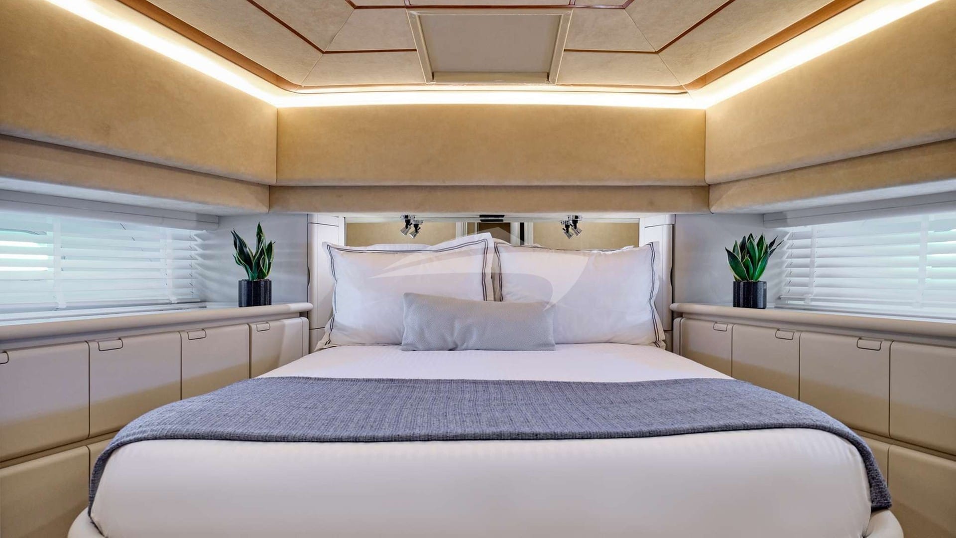 Apeiron Blue — luxury yacht charter Monaco · photo 7