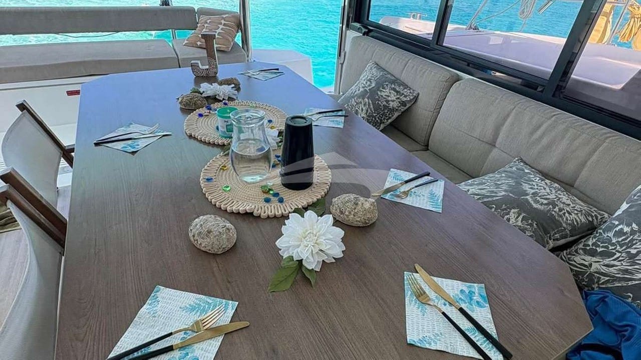 Jackalope — luxury yacht charter Monaco · photo 6