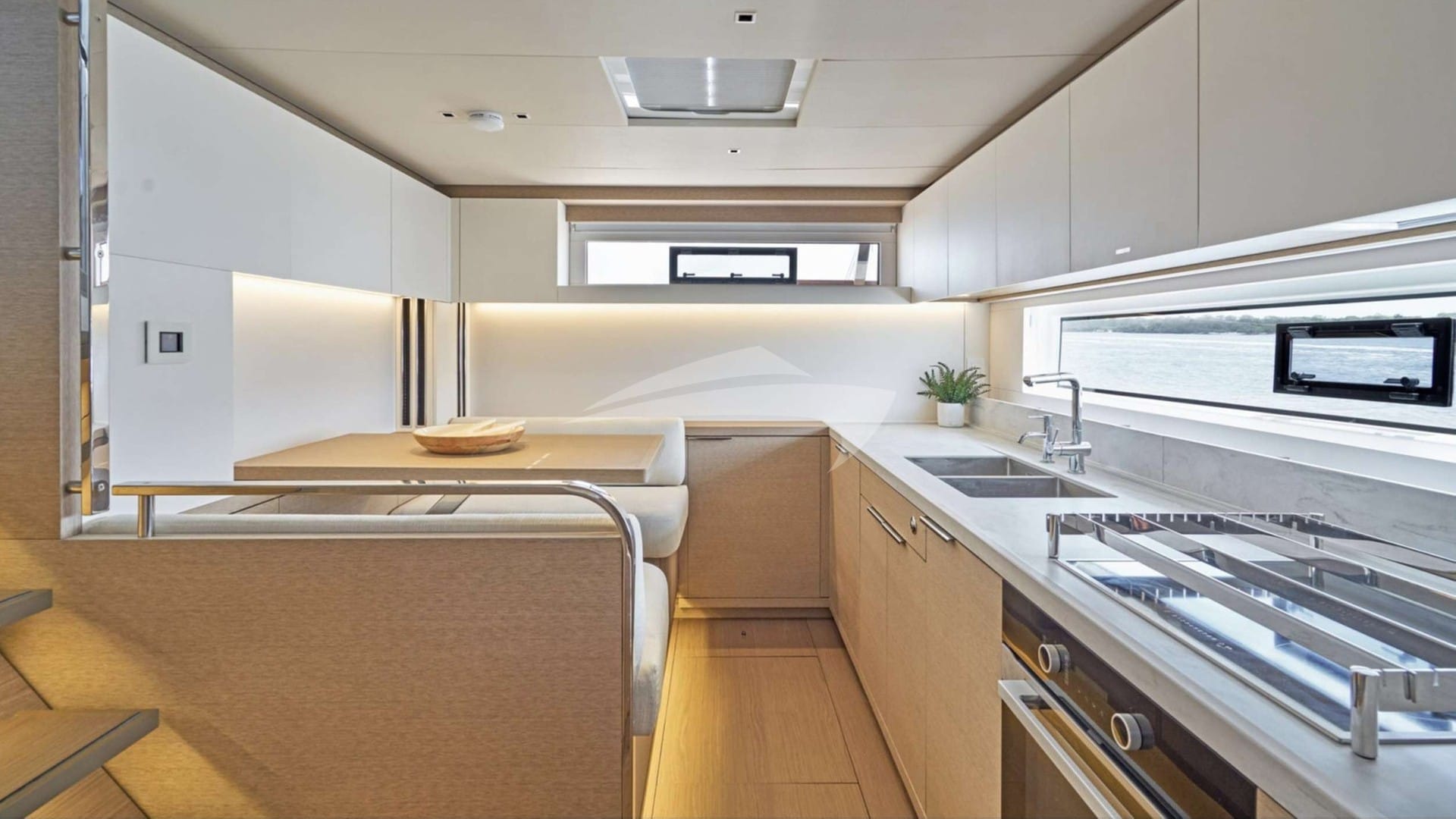 Amarea — luxury yacht charter Monaco · photo 16