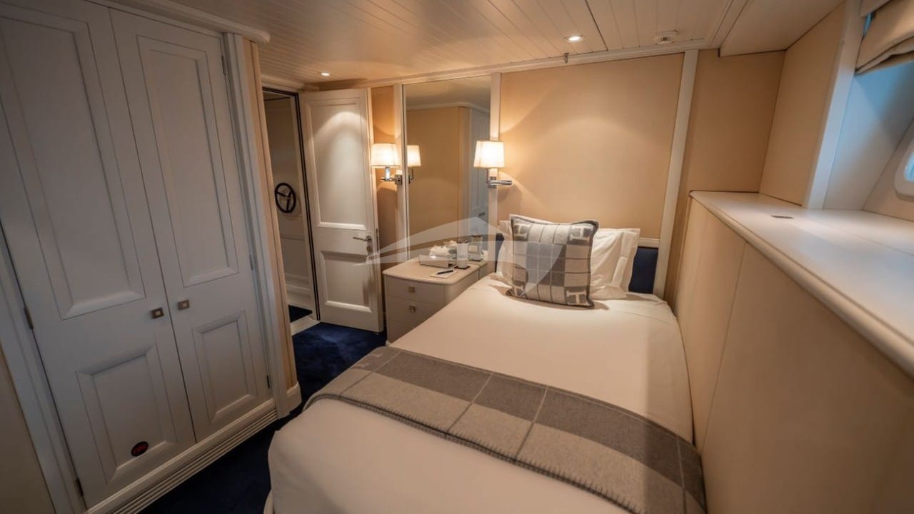 Jubilee — luxury yacht charter Monaco · photo 19