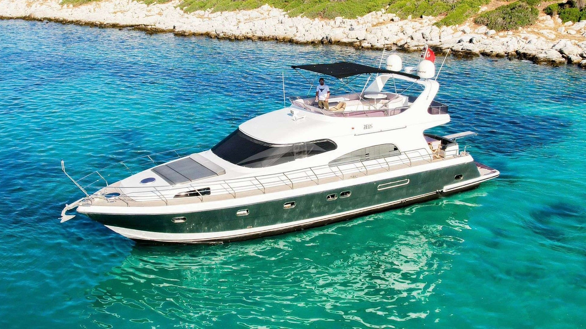 Zeus — luxury yacht charter Monaco · photo 11