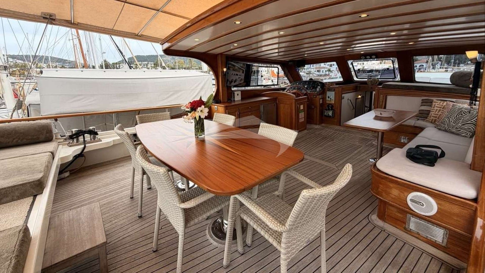 Zorbas — luxury yacht charter Monaco · photo 3