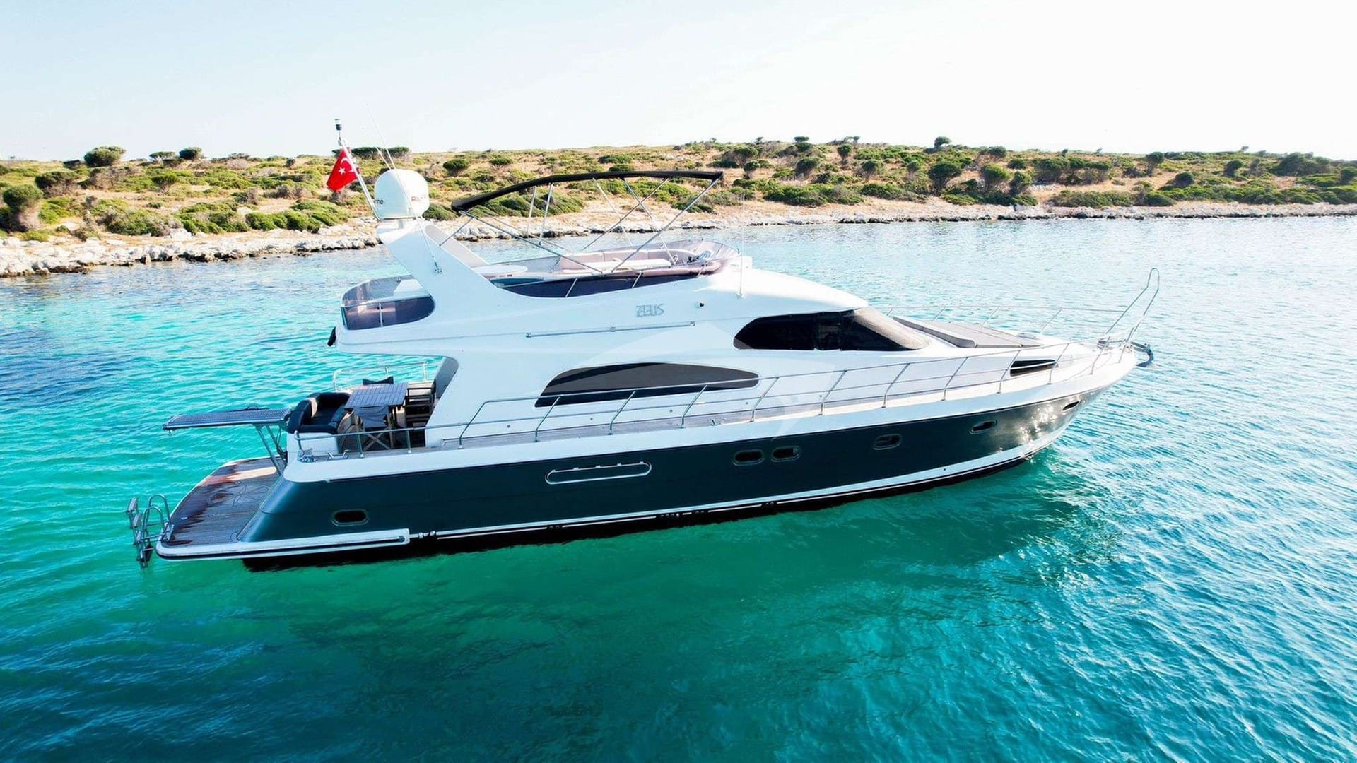Zeus — luxury yacht charter Monaco · photo 4