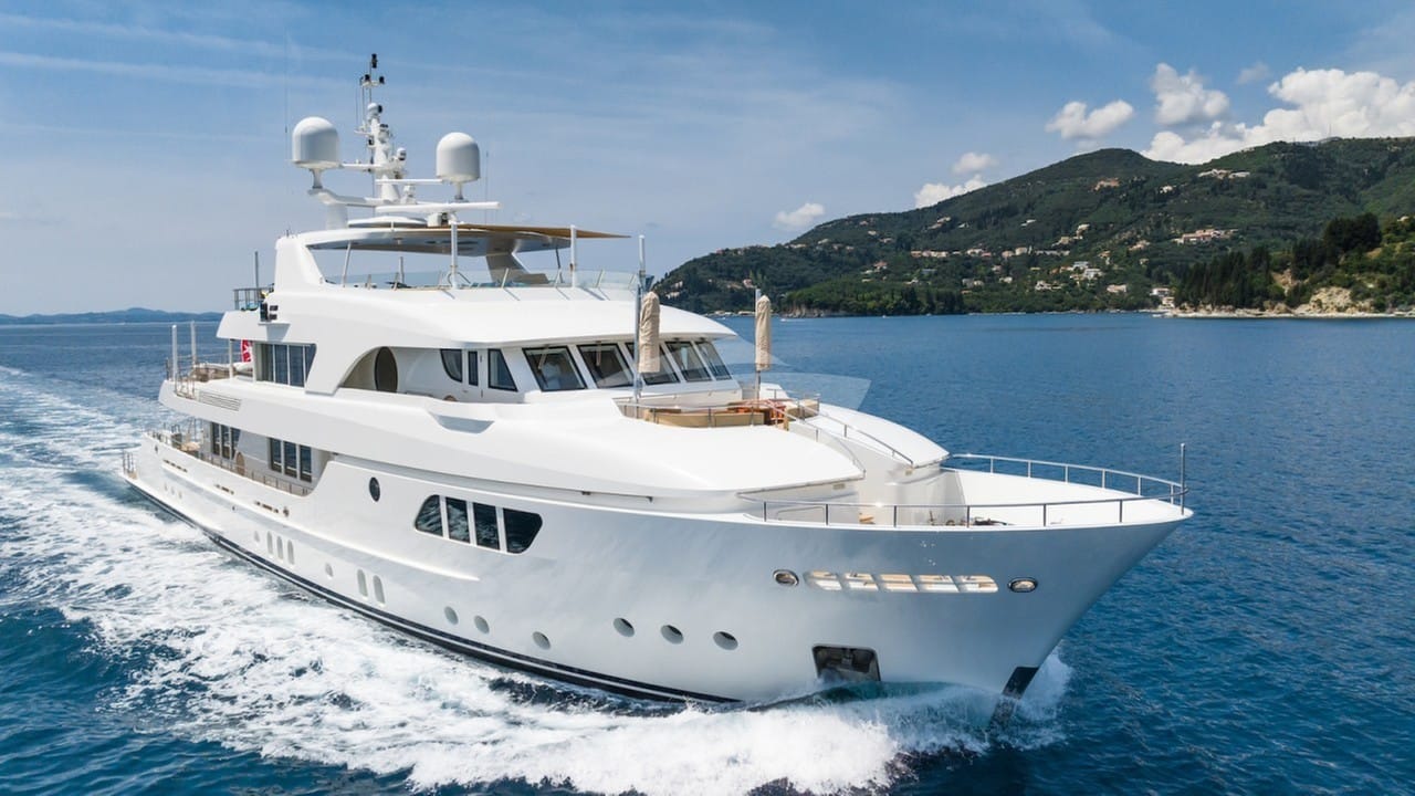 Bello — luxury yacht charter Monaco · photo 22