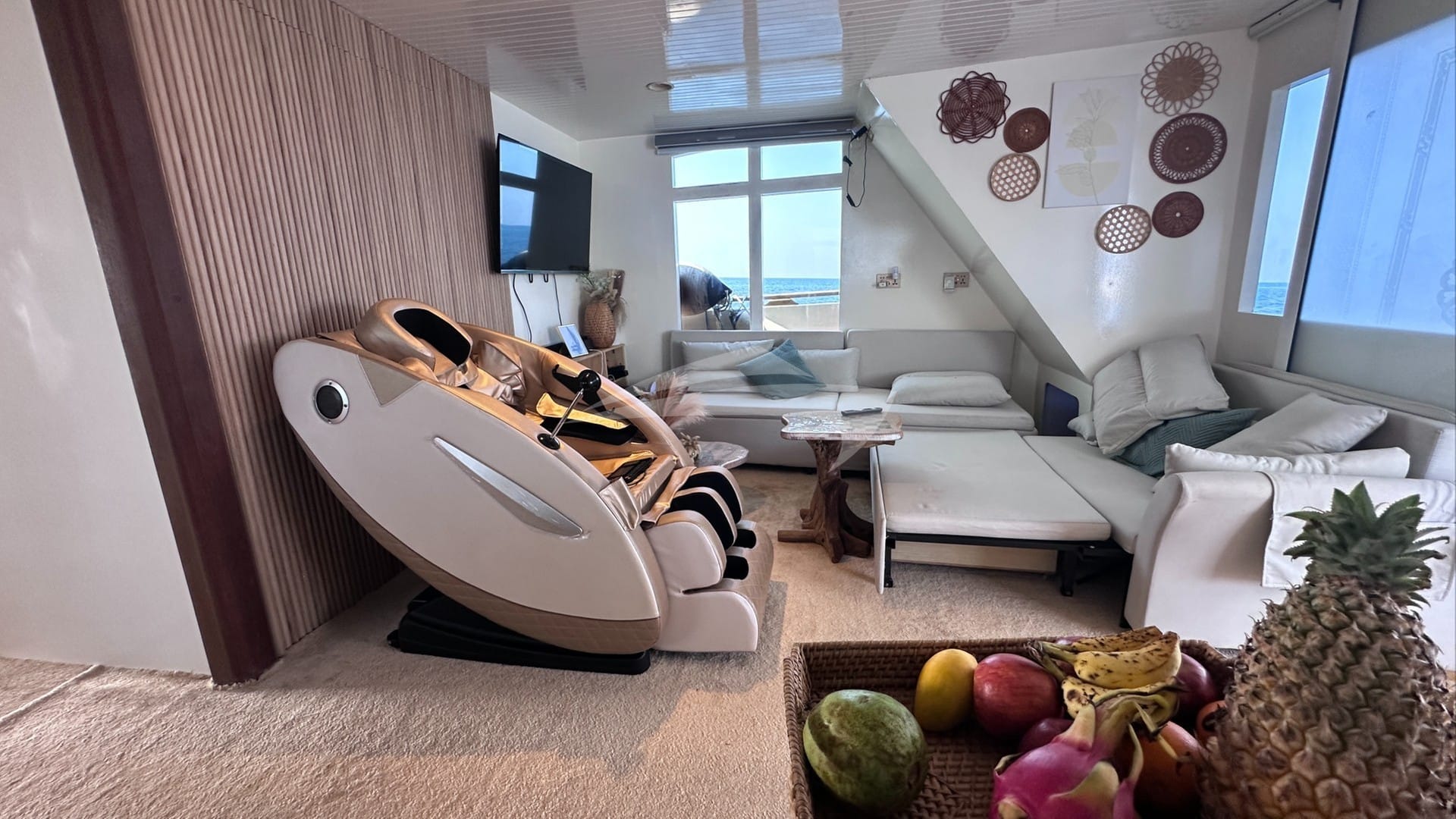Atoll Villa — luxury yacht charter Monaco · photo 4