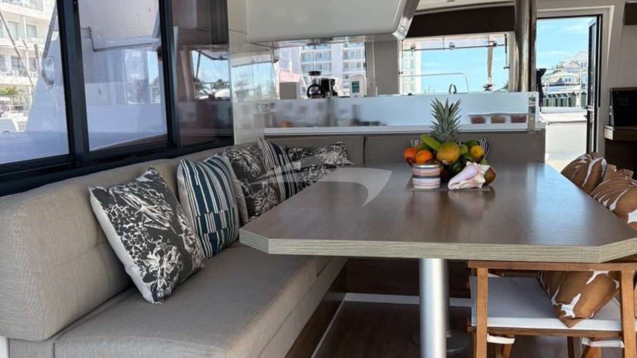 Jackalope — luxury yacht charter Monaco · photo 4