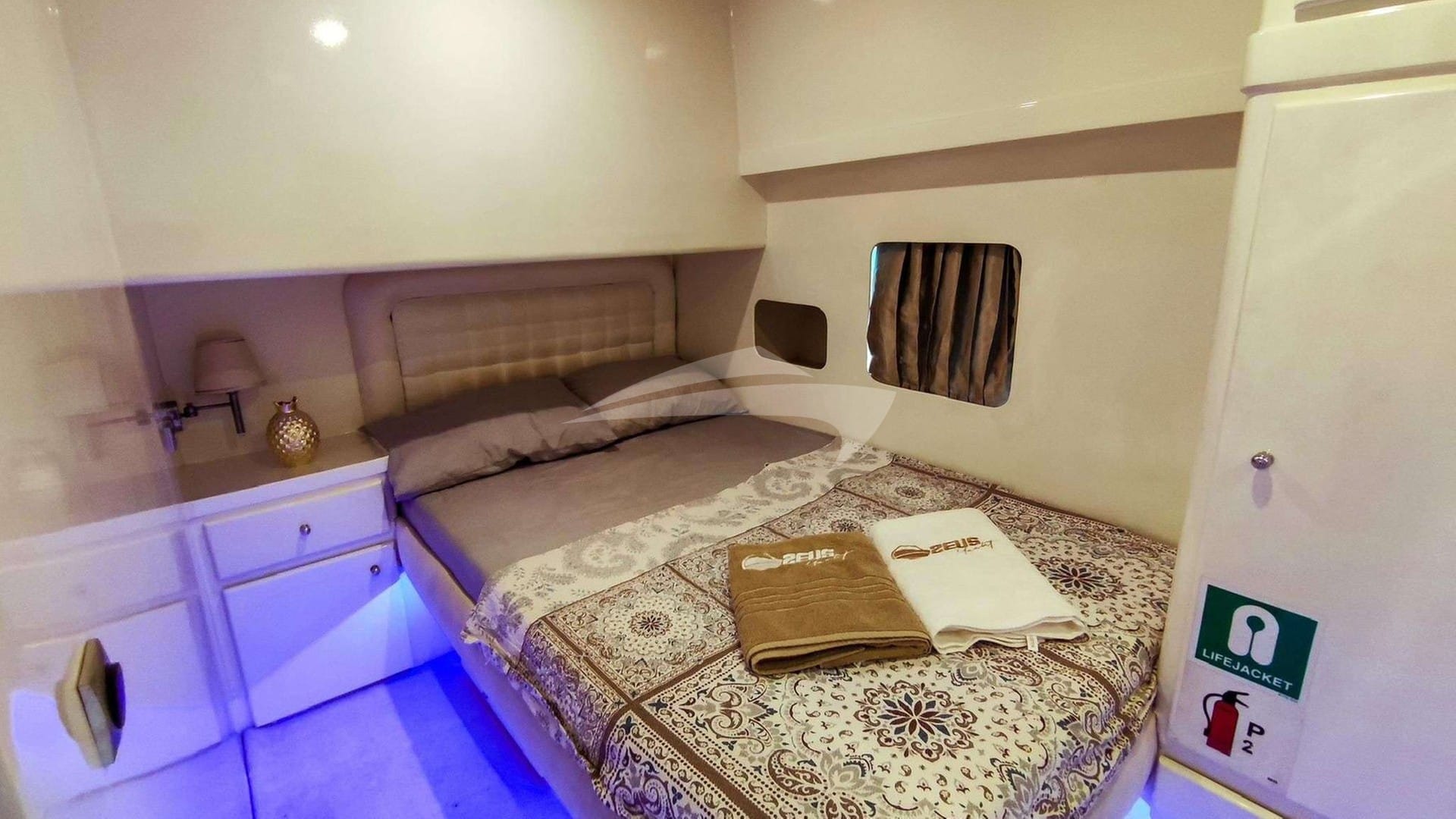 Zeus — luxury yacht charter Monaco · photo 6