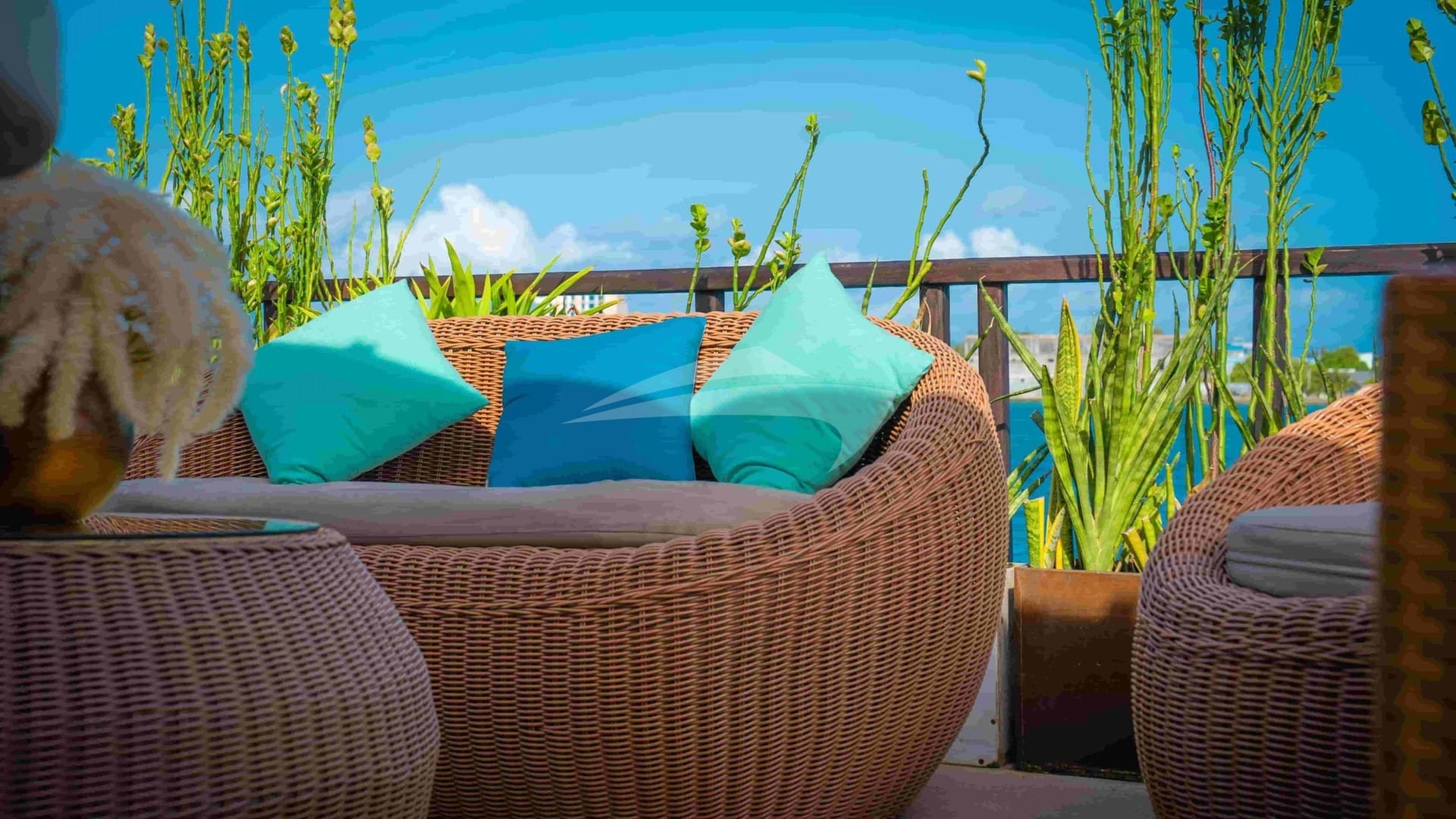 Atoll Villa — luxury yacht charter Monaco · photo 18