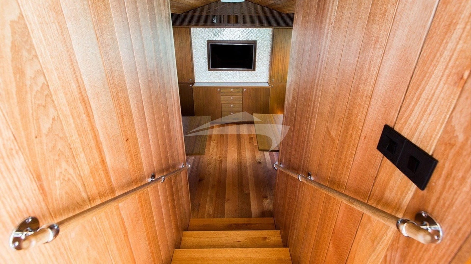 Atoll Achilles — luxury yacht charter Monaco · photo 8