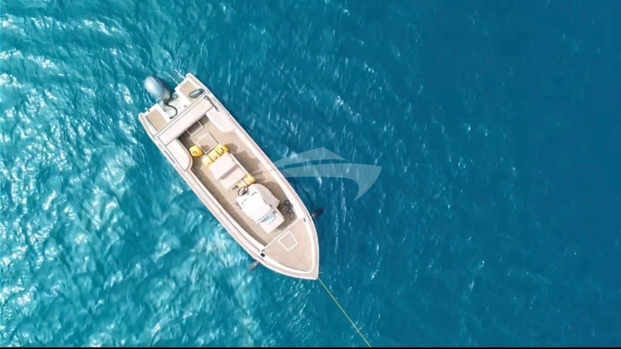 Atoll Villa — luxury yacht charter Monaco · photo 22