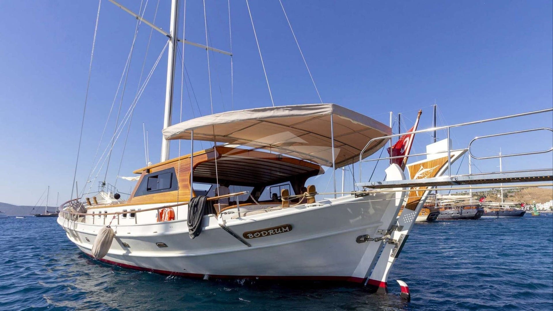 Murvat Hanim — luxury yacht charter Monaco · photo 3