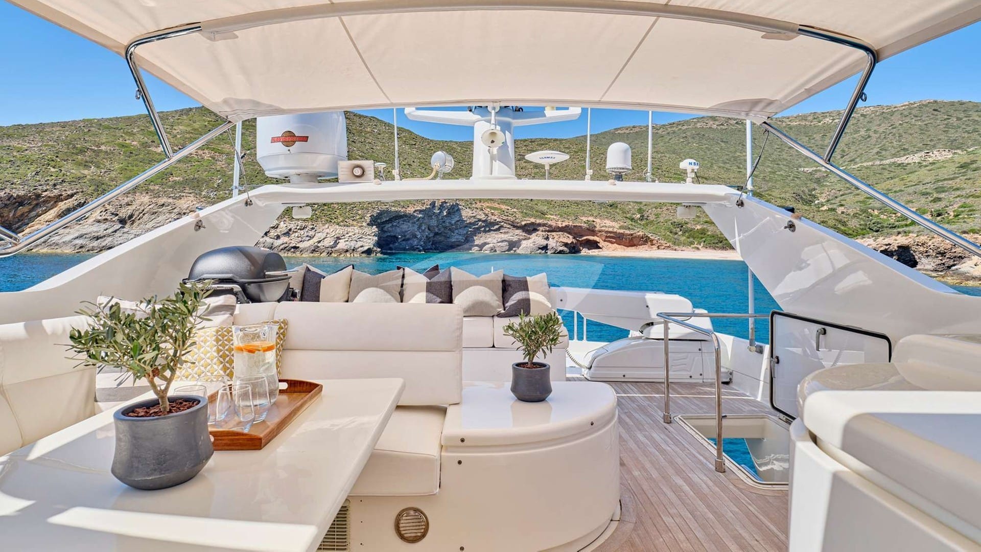 Apeiron Blue — luxury yacht charter Monaco · photo 3