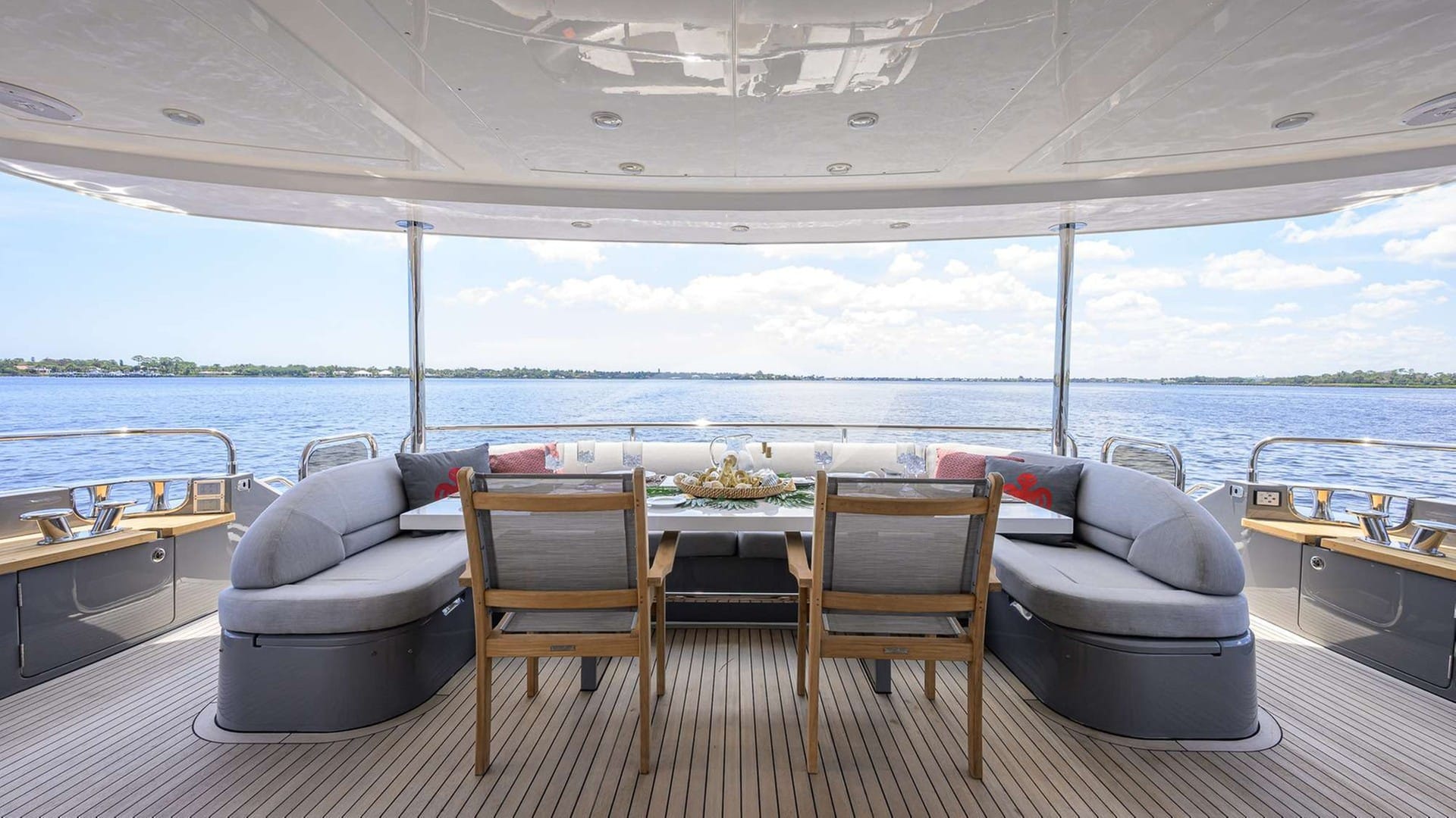 Spectre — luxury yacht charter Monaco · photo 17