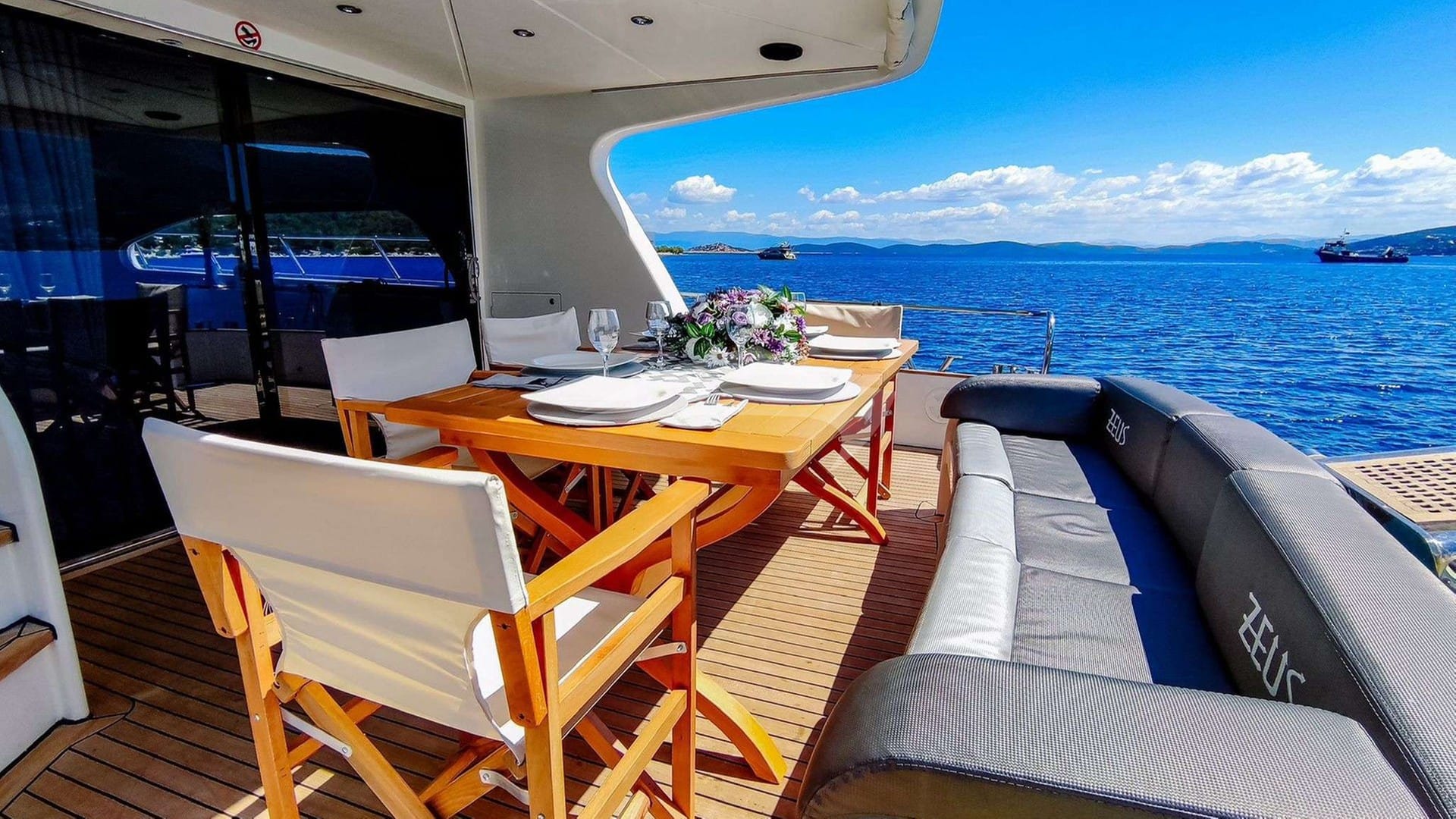 Zeus — luxury yacht charter Monaco · photo 13